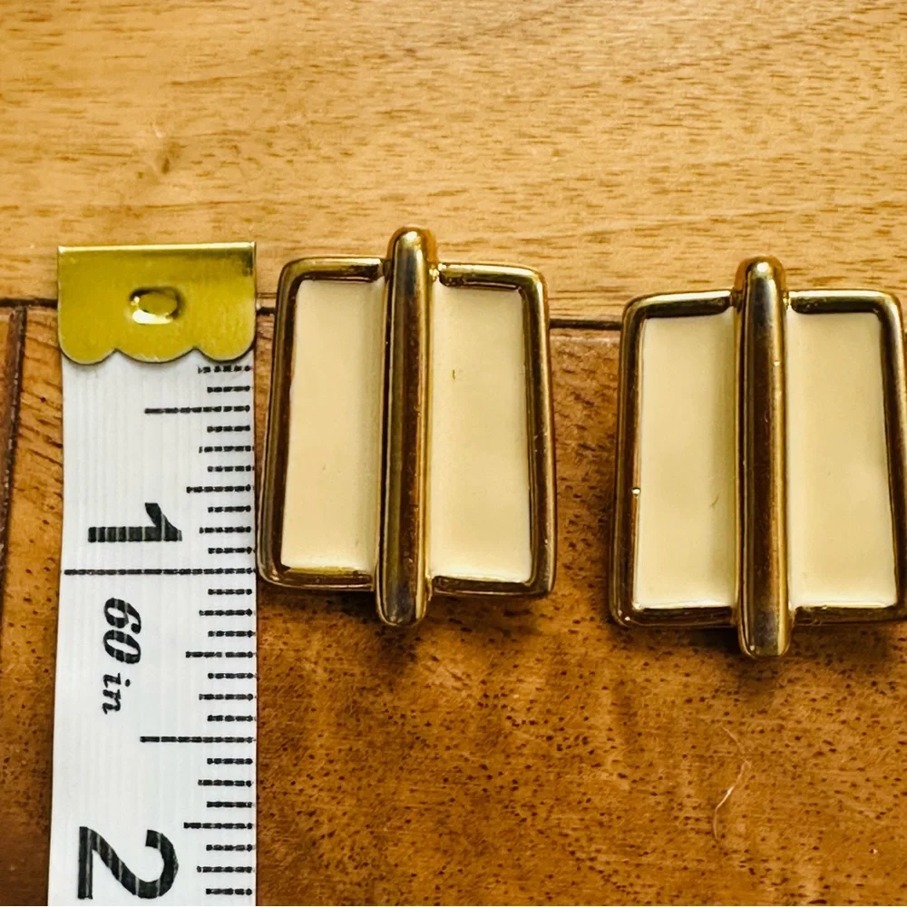 Vintage Monet Gold Tone Cream Enamel Rectangle Stud Earrings Ivory Geometric